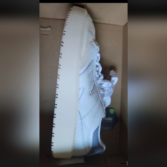 Brand New Balance CT302 Men Casual Lifestyle Shoe White Trainer Sneaker size 10 - Picture 4 of 7